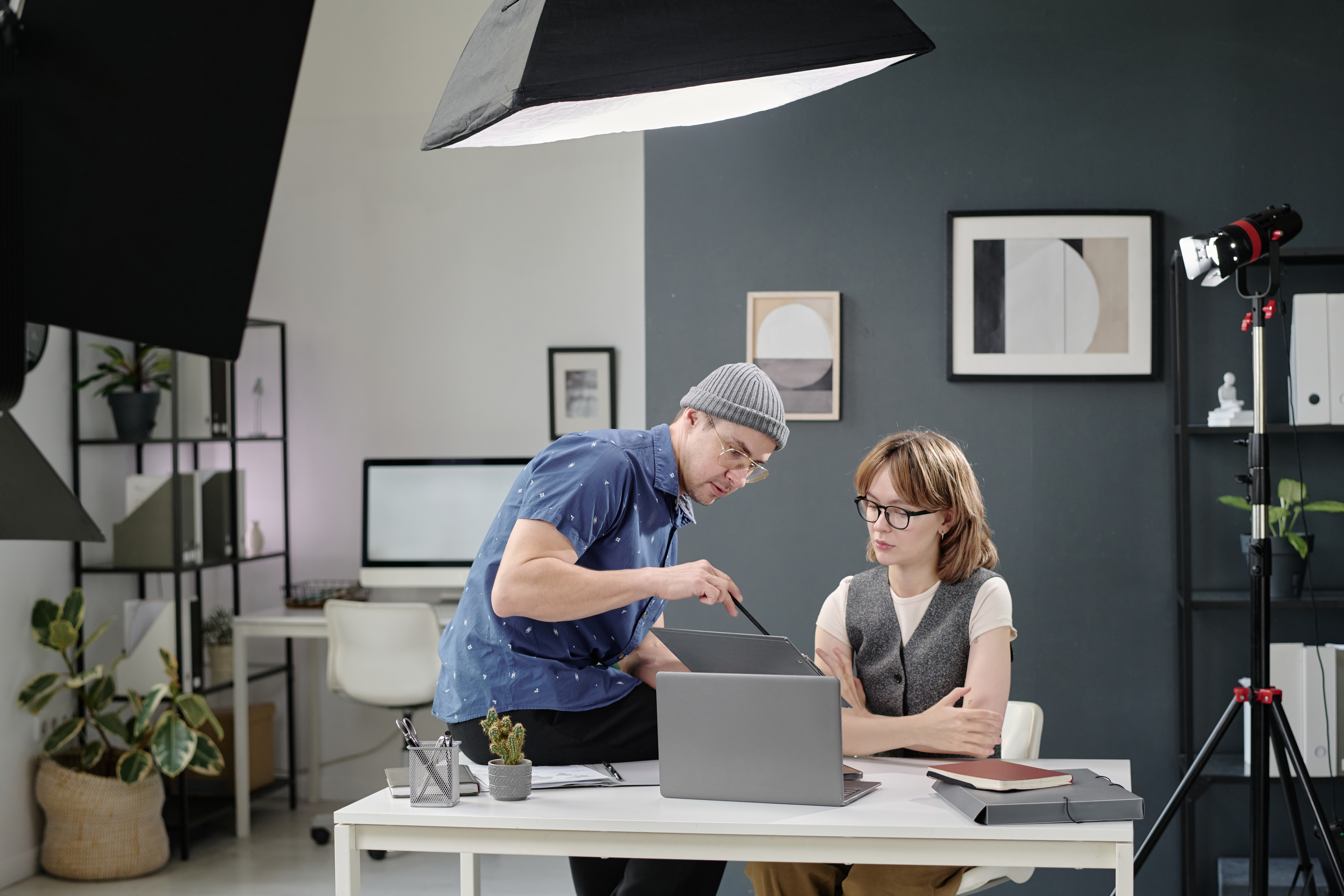 Experienced & capable in consumer electronics fulfillment